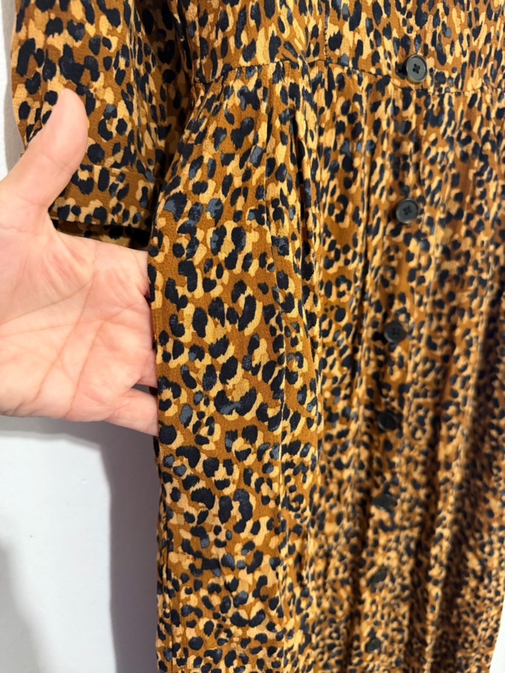 Zara TRF Leopard Print Midi Dress XS Button Front V Neck Pockets 3/4 Sleeve - Picture 8 of 10